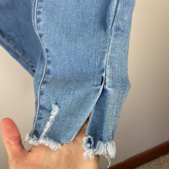 KanCan Jeans Denim SZ 7/27 Light Wash Distressed Stretch Mid Rise - Picture 4 of 12